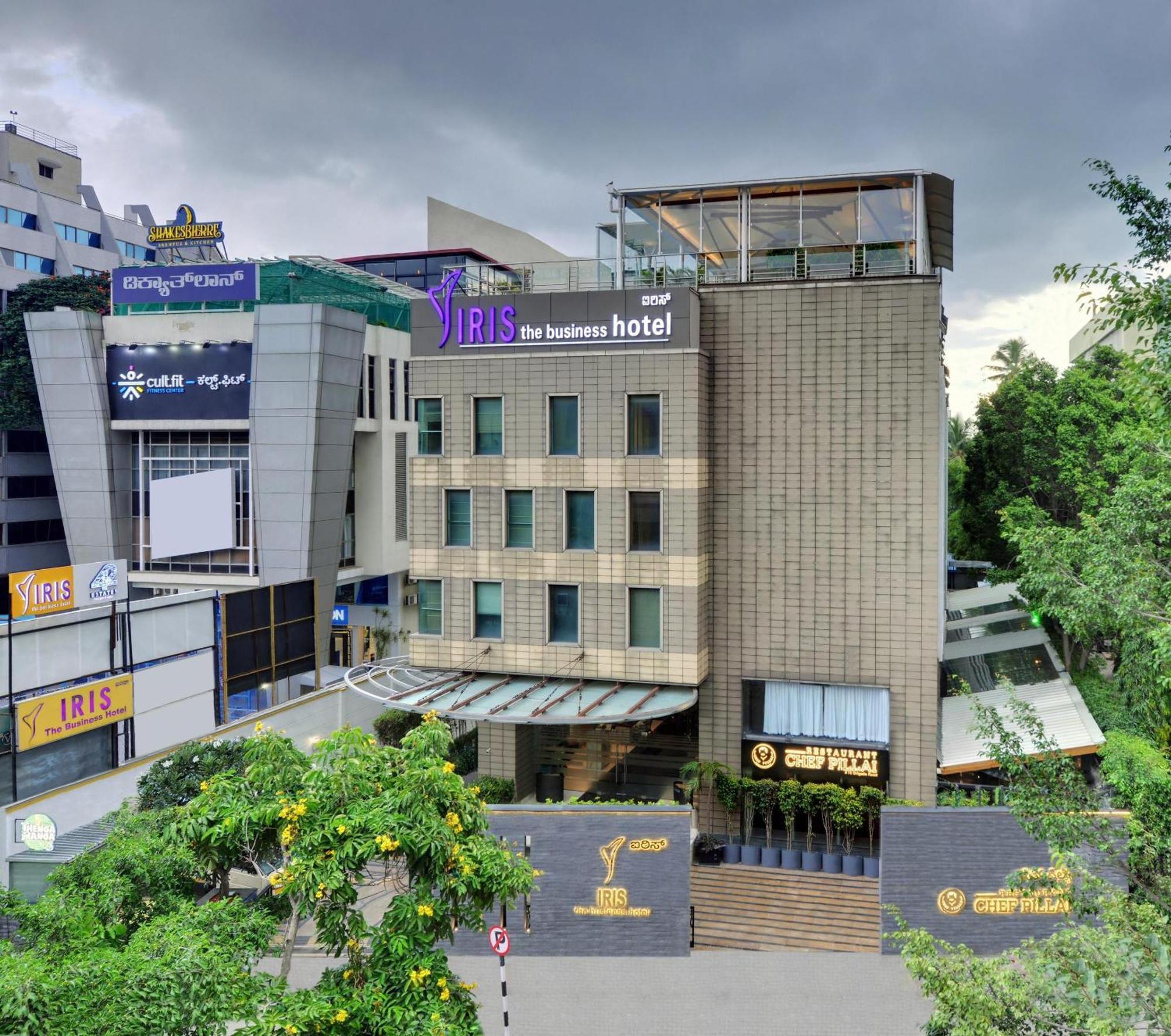Iris The Business Hotel Бангалор Экстерьер фото